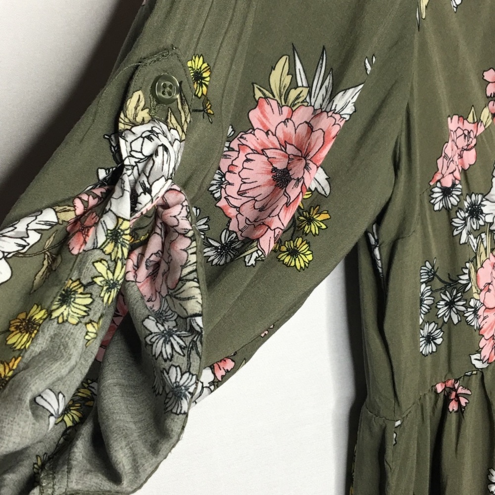 Plus Size Torrid 3X Olive Floral Babydoll Tunic - Picture 5 of 8